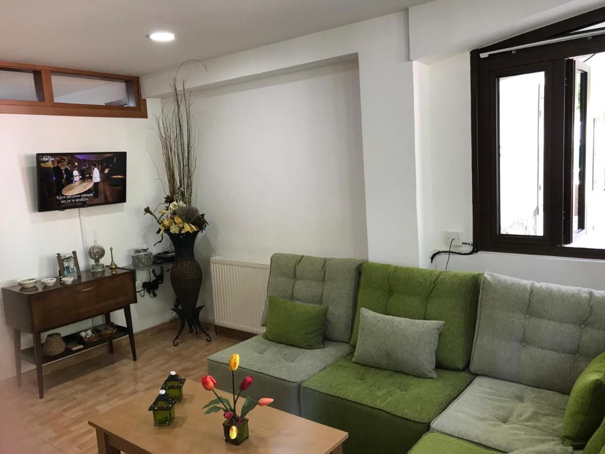 Giannoullas Luxury2Bedroom House In กาโลปานาโยติส ภายนอก รูปภาพ