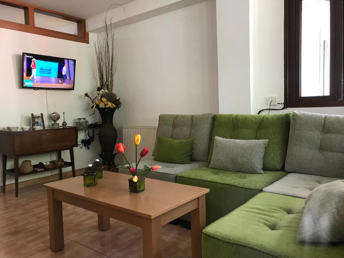 Giannoullas Luxury2Bedroom House In กาโลปานาโยติส ภายนอก รูปภาพ