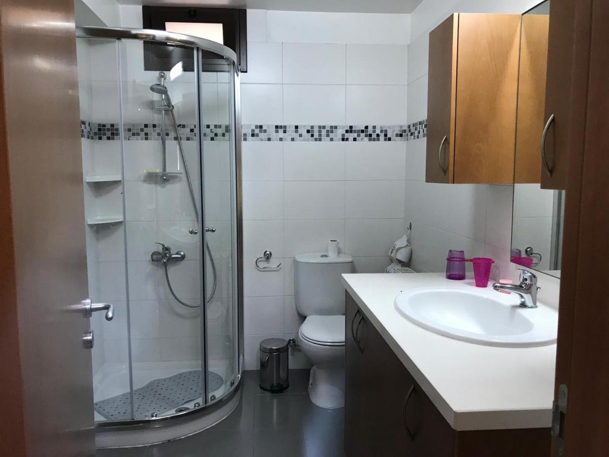 Giannoullas Luxury2Bedroom House In กาโลปานาโยติส ภายนอก รูปภาพ